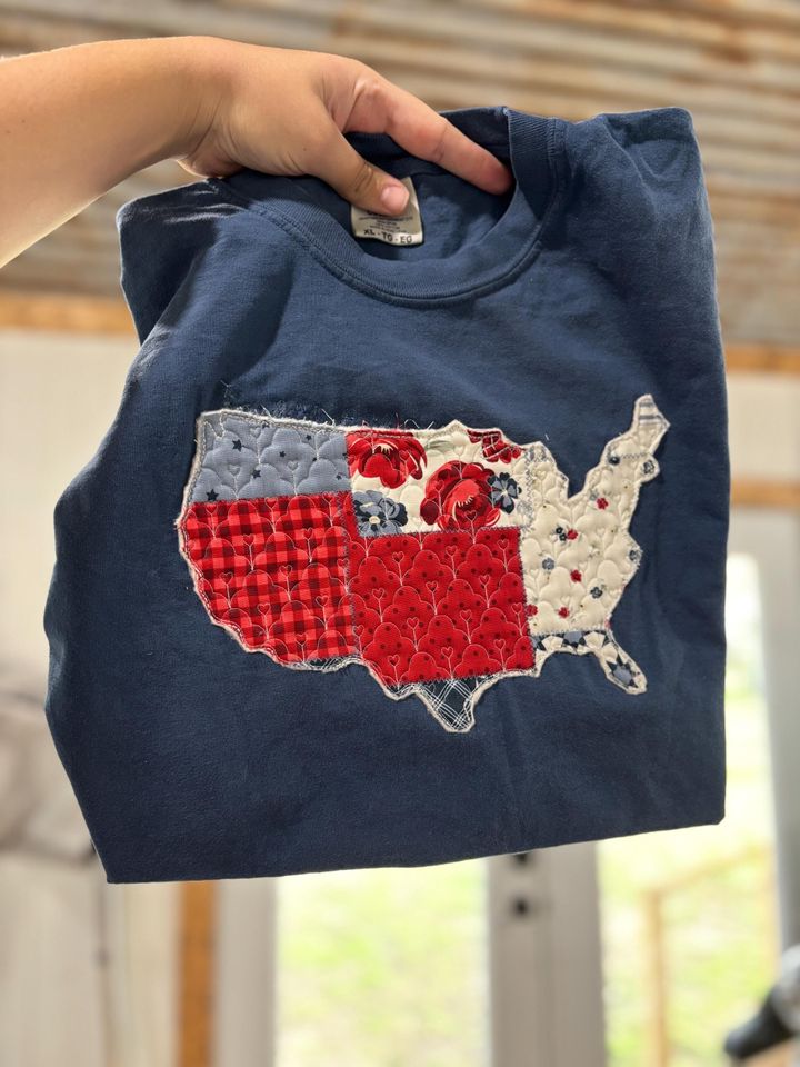 Quilted Patchwork USA Embroidered America Tshirt