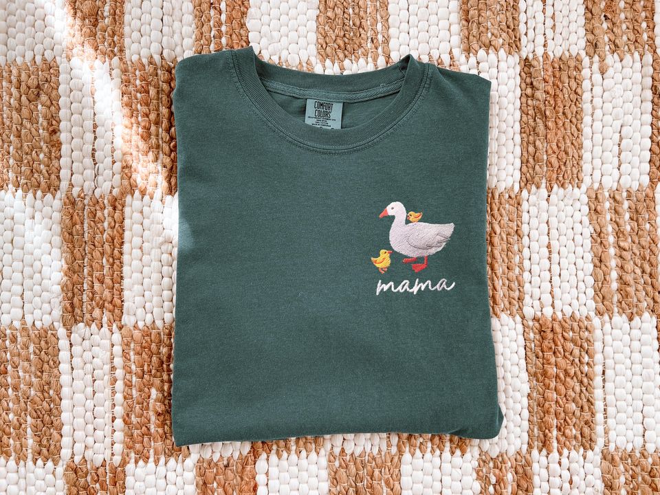 Embroidered Mama T-Shirt, Duck Mama, Mothers Day Gift, Mom T-Shirt, Gift for Mom, Duck Lover Gift,