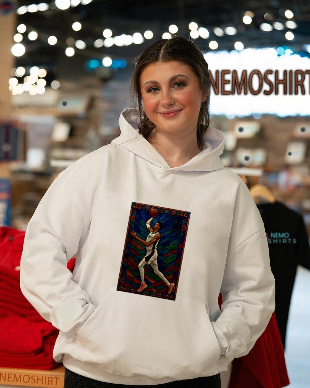Panini Mosaic Victor Wembanyama Stained Glass basketball card shirt