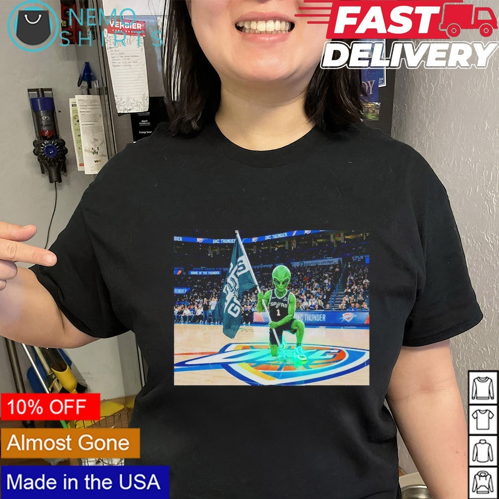 Alien Victor Wemby San Antonio Spurs land flag on OKC Thunder court shirt