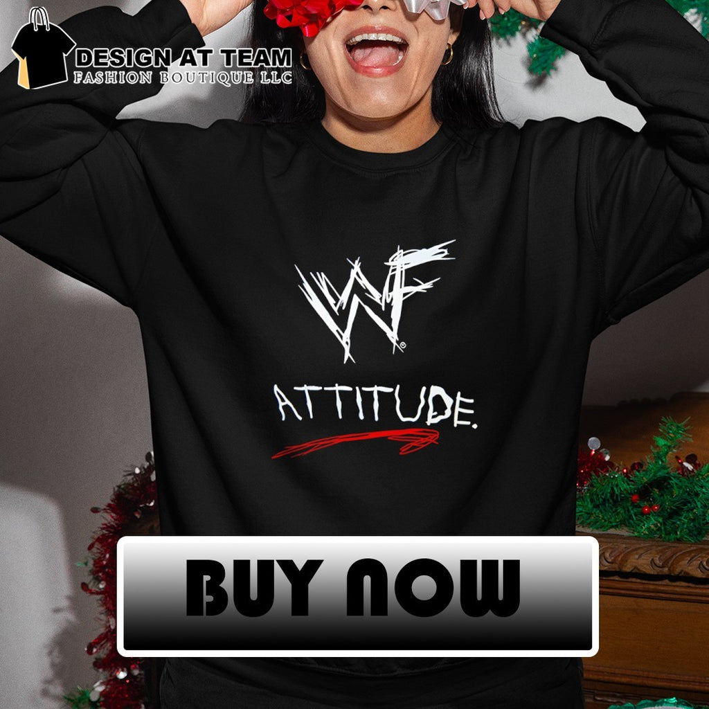 Big Show Paul Wight wearing WWF Attitude shirt