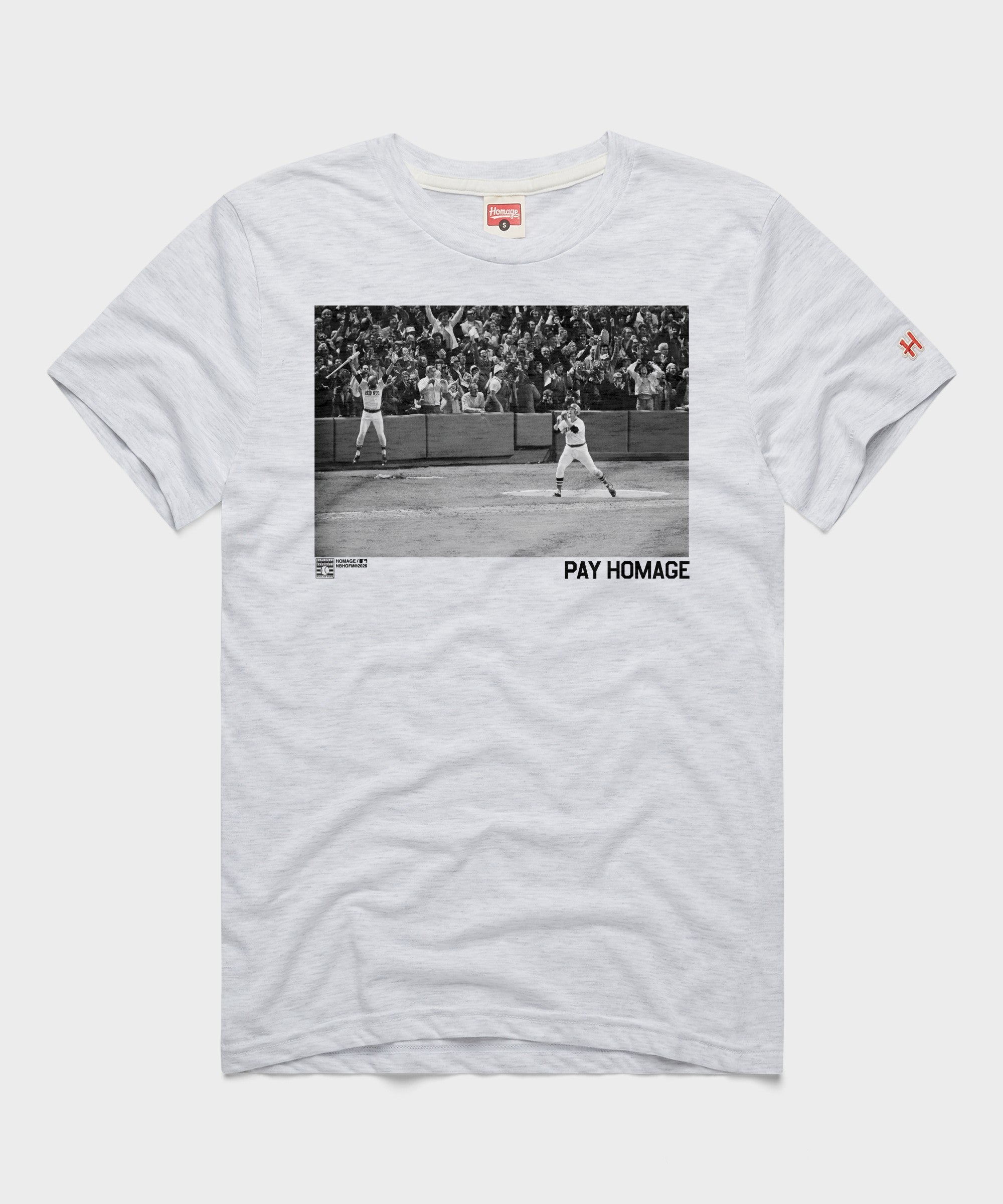 Carlton Fisk Pay Homage