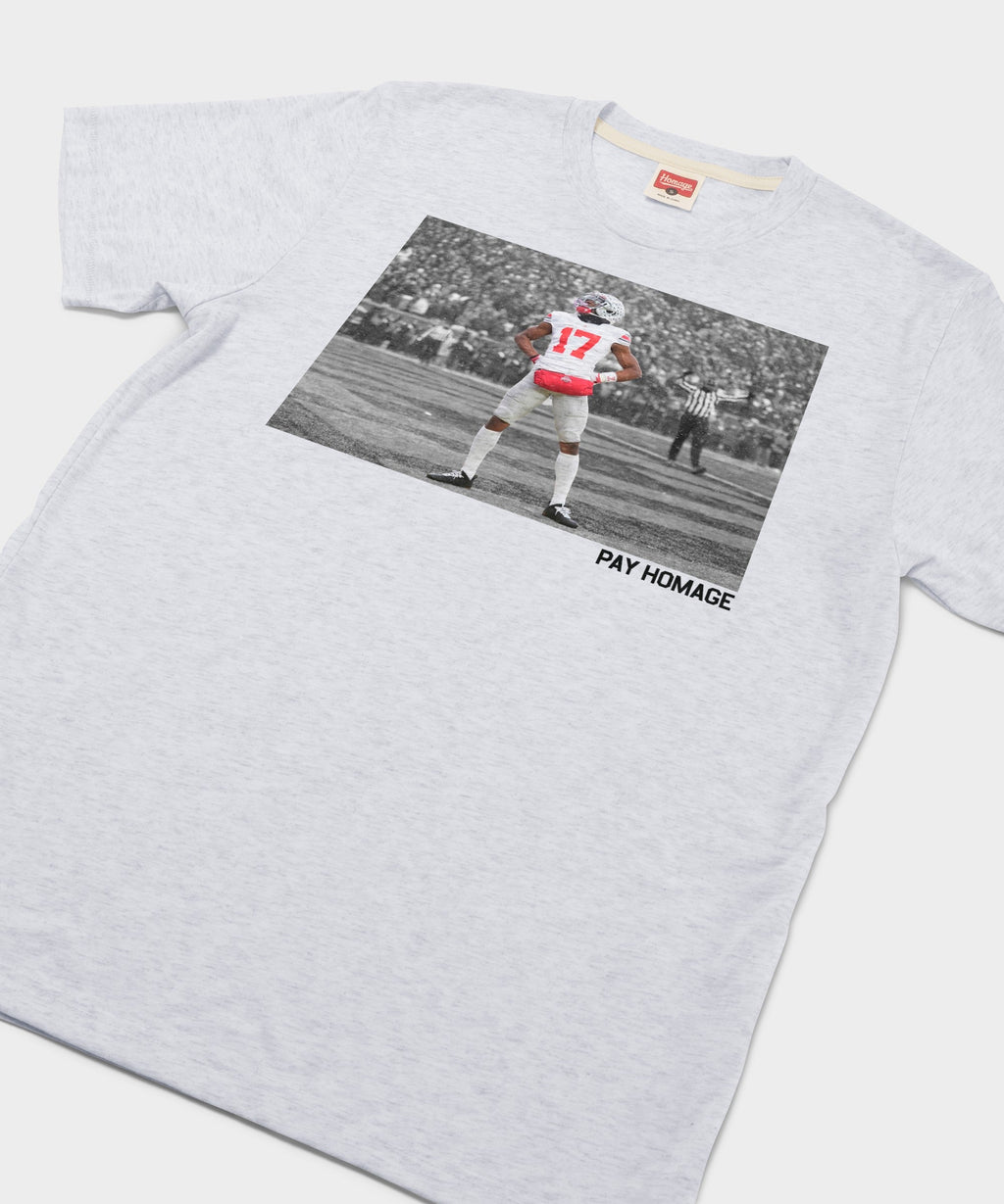 Carnell Tate Pay Homage