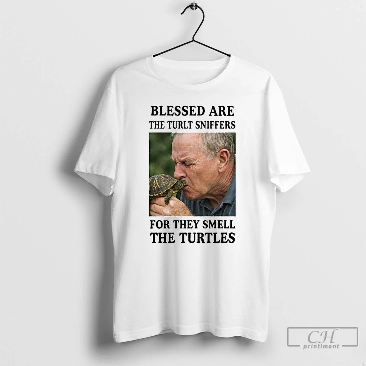 Classic Blessed Are The Turlt Sniffers For They Smell The Turtes Ornaments T Shirts Hoodie Sweatshirt | PurePodTees.com