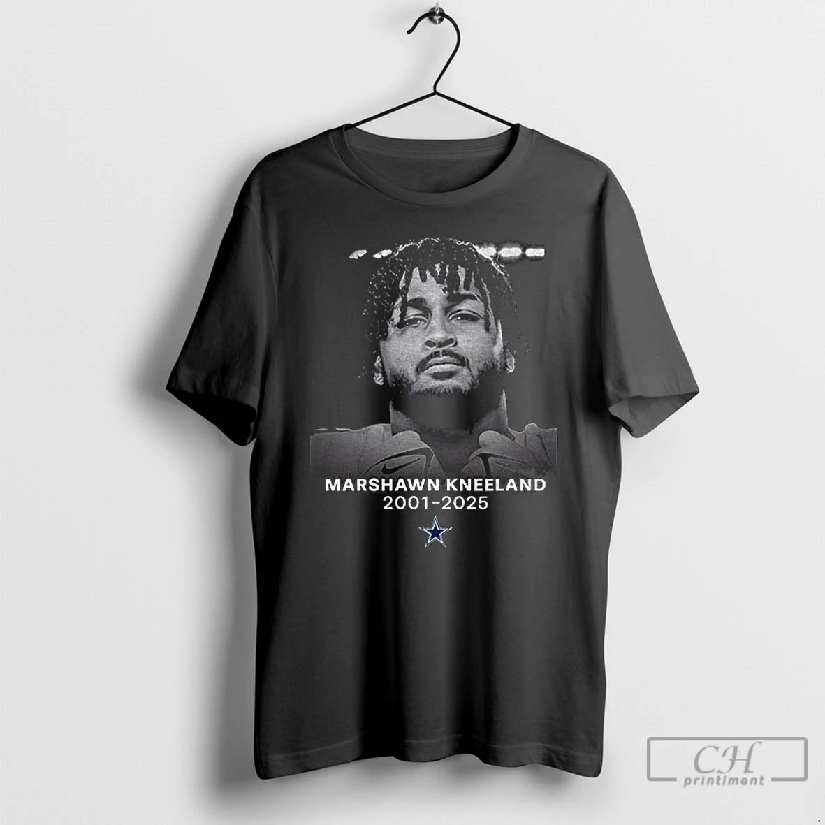 Classic Jon Machota Wearing Marshawn Kneeland Dallas Cowboys Rip 2025 Shirt Hoodie Sweatshirt | PurePodTees.com
