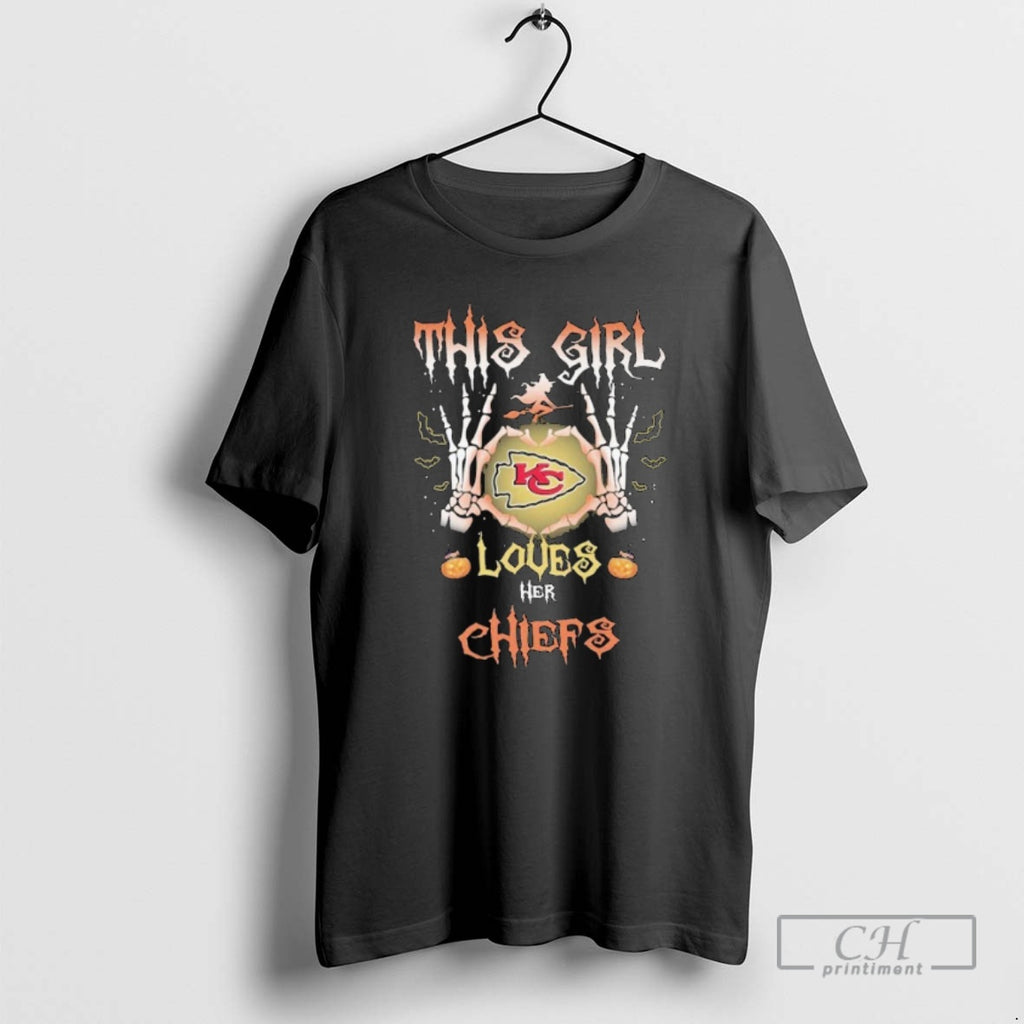 Classic This Girl Loves Her Kansas City Chiefs Skeleton Heart Hands Halloween Shirt Sweater