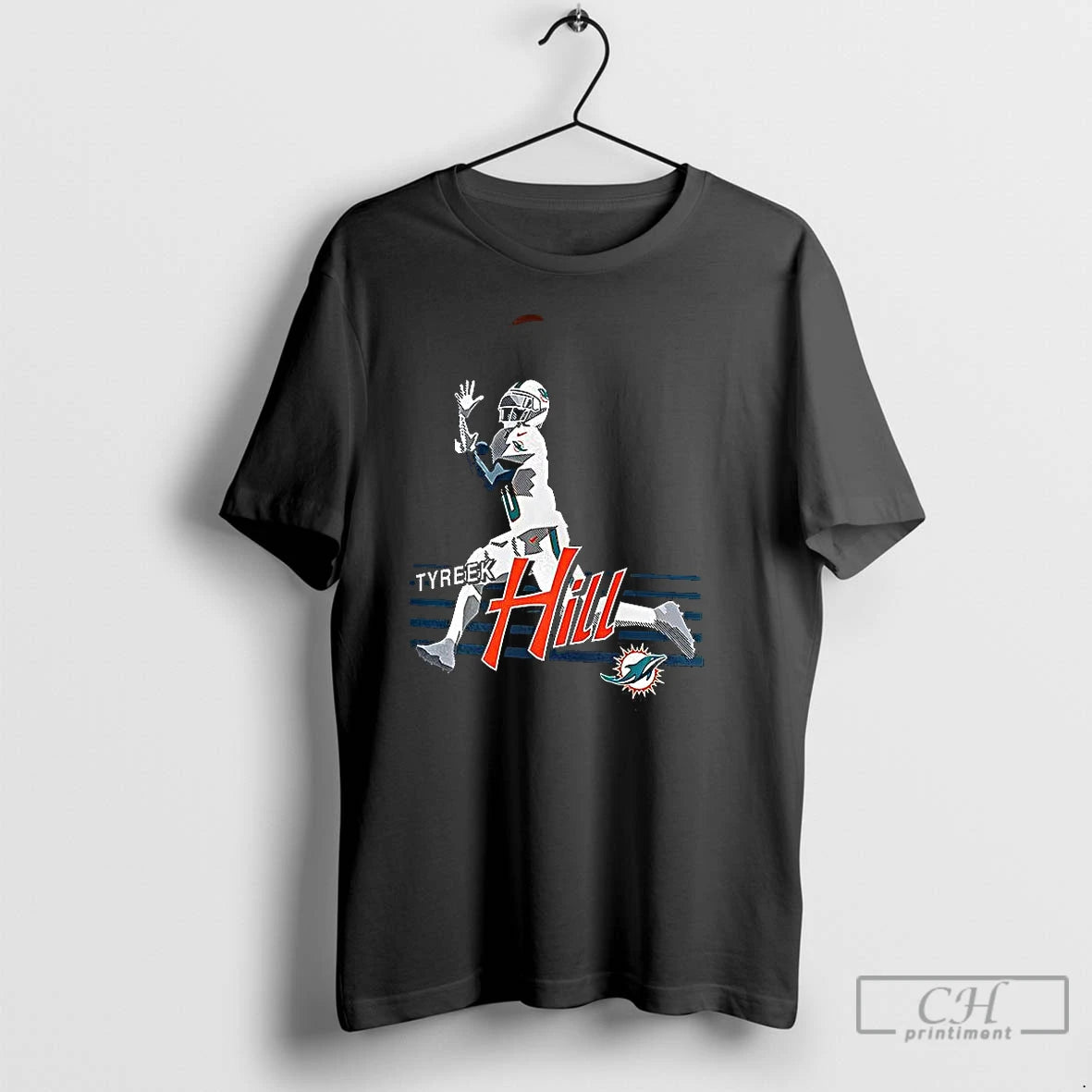 Classic Tyreek Hill Miami Dolphins Football Receiving The Ball T Shirts Hoodie Sweatshirt | PurePodTees.com