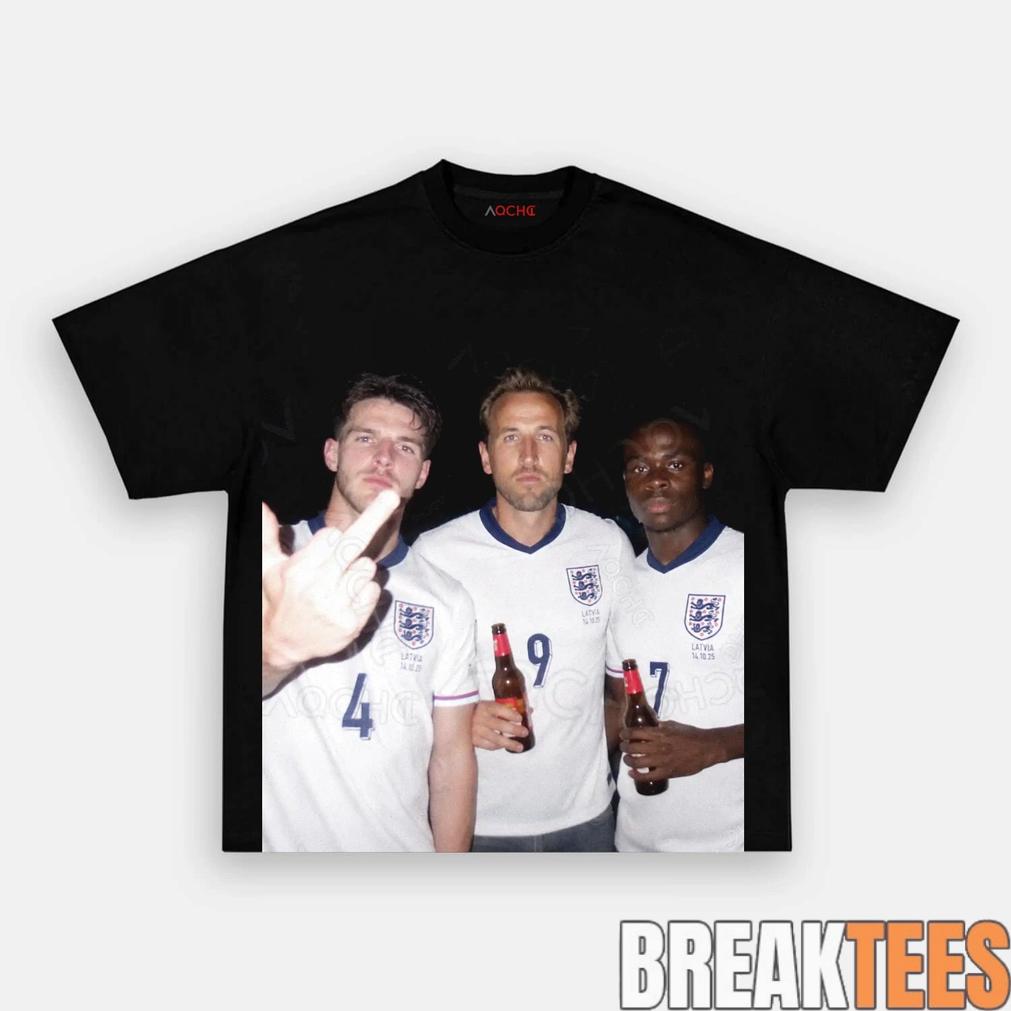 England Rebel Fans Graphic Tee