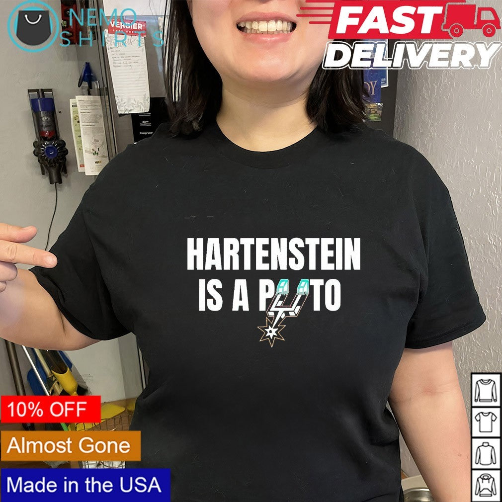 Hartenstein is a puto San Antonio Spurs shirt