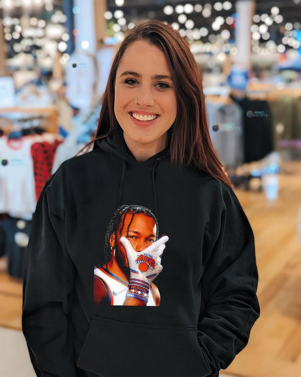 Jalen Brunson rhinestone glove New York Knicks Burner on the Wrist shirt