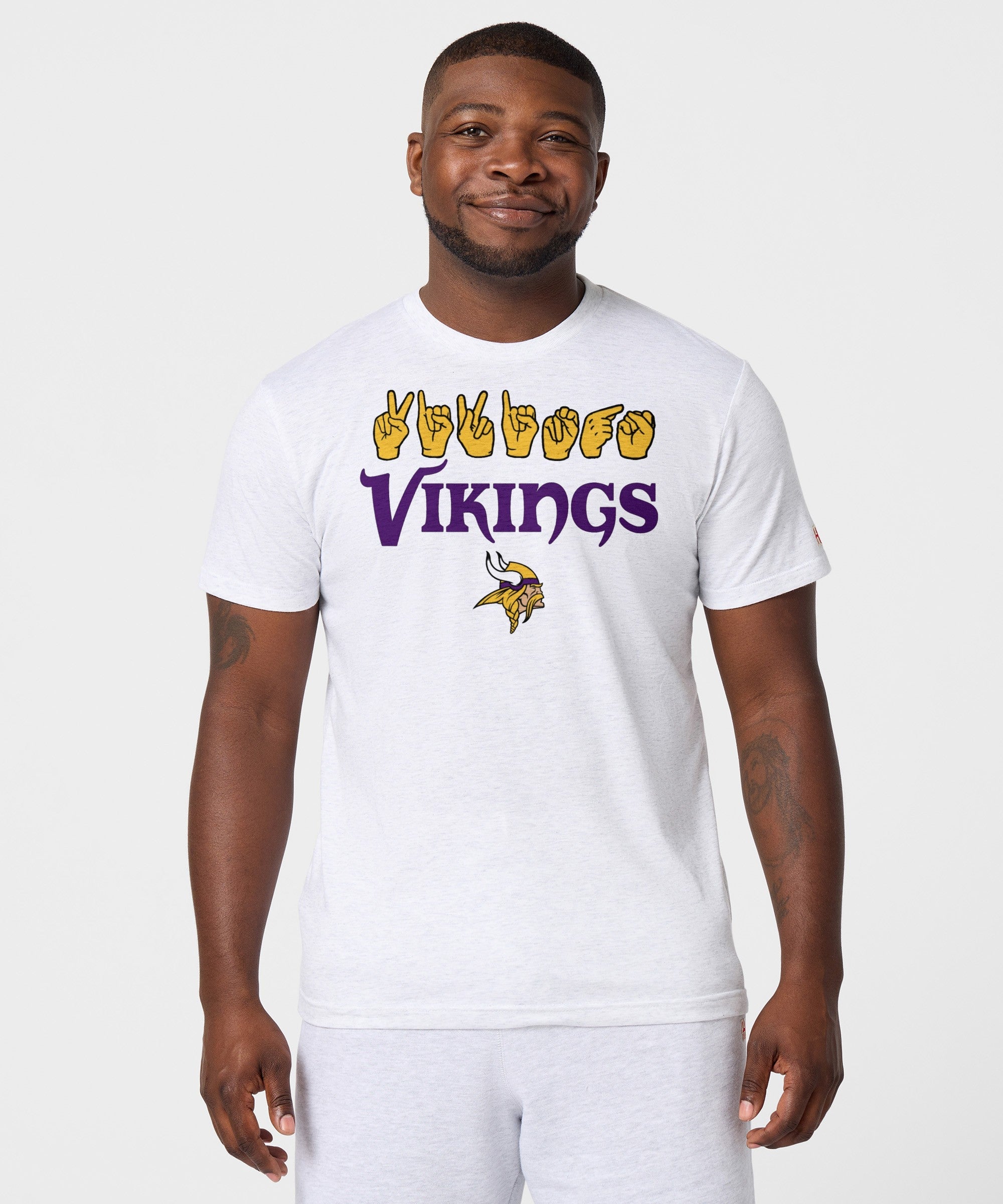Love Sign x Vikings ASL