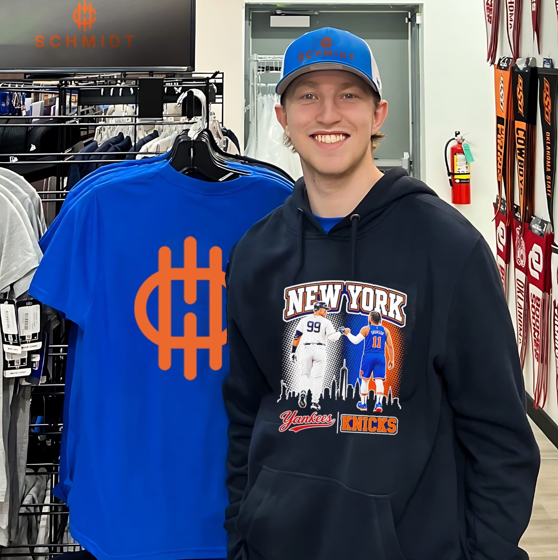 New York Yankees and New York Knicks skyline graphic shirt