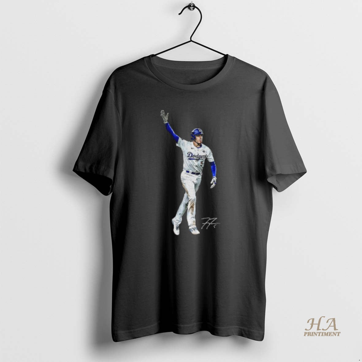 Official Freddie Freeman Posing Los Angeles Dodgers Walk Off Baseball Mlb Signature Shirt Hoodie Sweatshirt | PurePodTees.com