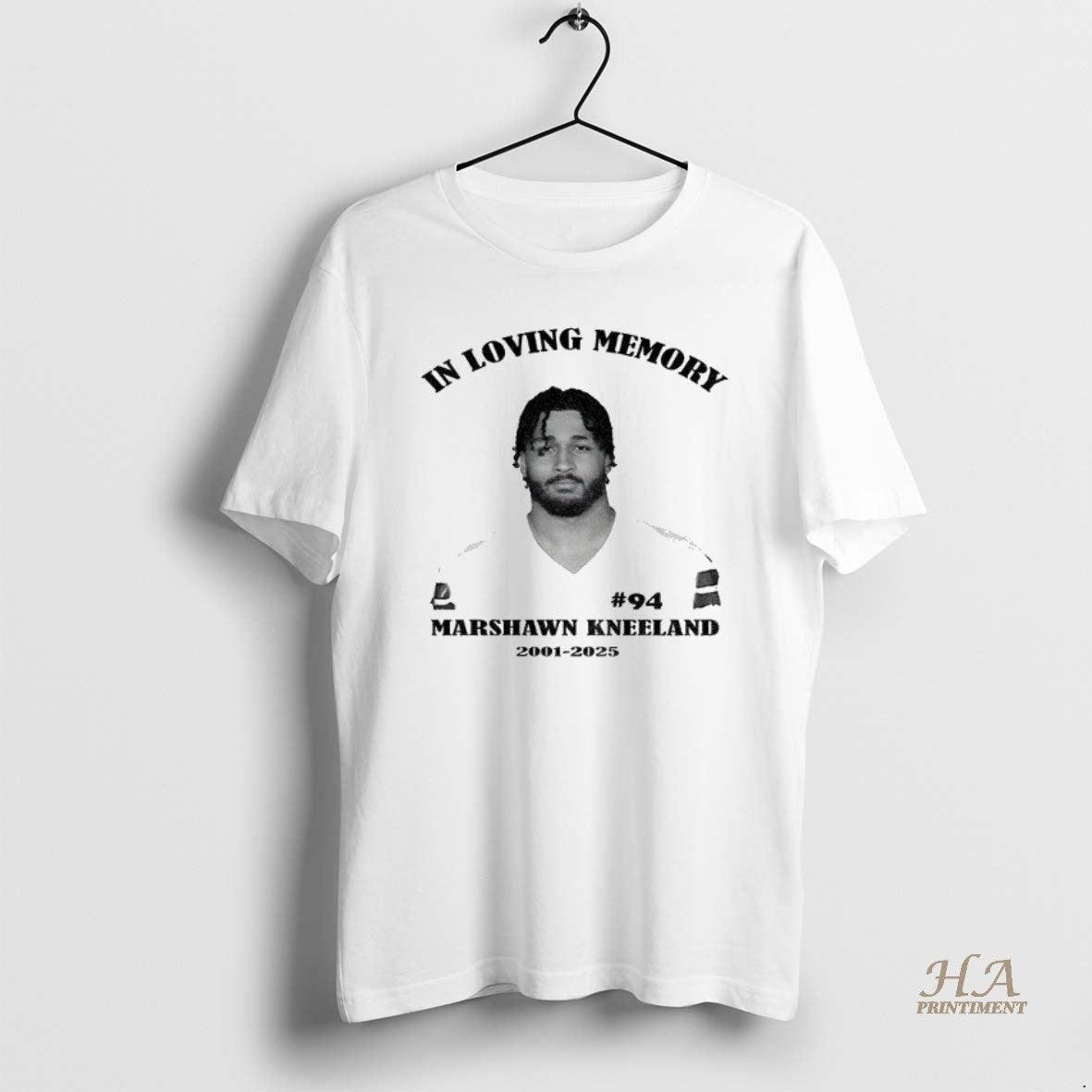 Official In Loving Memory Marshawn Kneeland 94 Cowboys Football 2001 2025 Shirt Hoodie Sweatshirt | PurePodTees.com