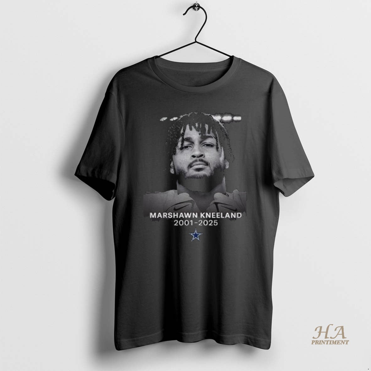 Official Jon Machota Wearing Marshawn Kneeland Dallas Cowboys Rip 2025 Shirt Hoodie Sweatshirt | PurePodTees.com