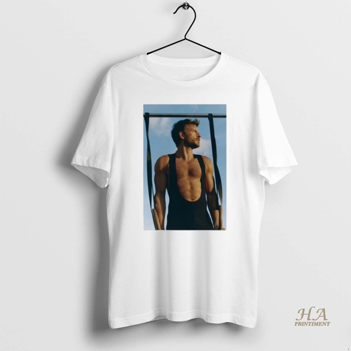 Official Jonathan Bailey Is Peoples Sexiest Man Alive 2025 Shirt Hoodie Sweatshirt | PurePodTees.com