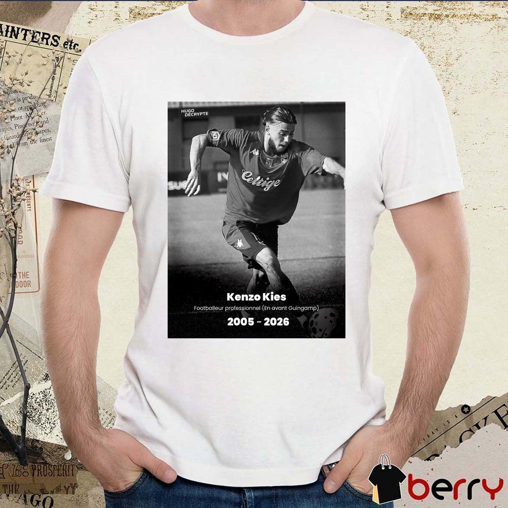Kenzo Kies Footballeur Professionnel En Avant Guingamp 2005-2026 HugoDécrypte Poster t-shirt