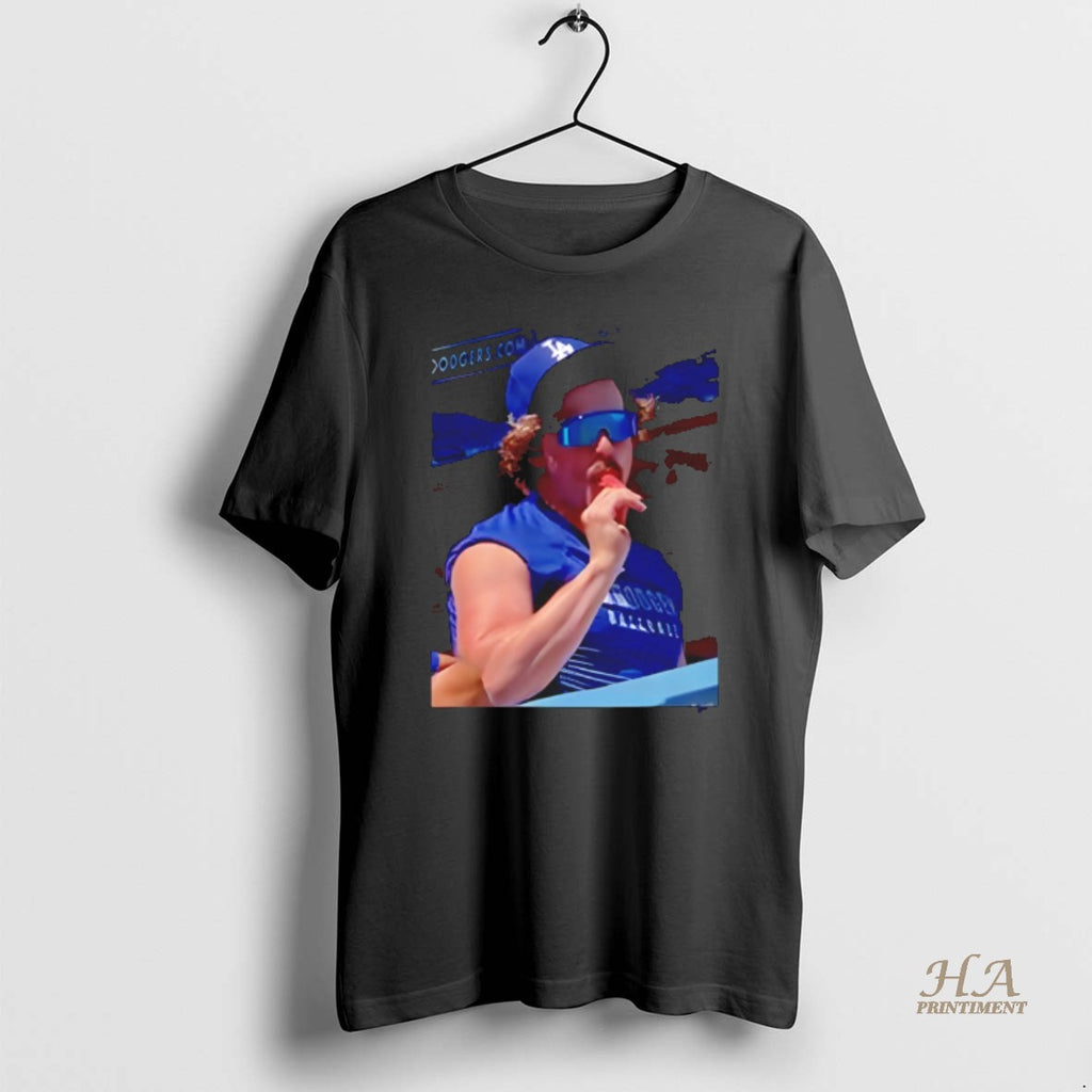 Official Kike Hernandez Popsicle Photo Los Angeles Dodgers Mlb Baseball Player Shirt Hoodie Sweatshirt | PurePodTees.com
