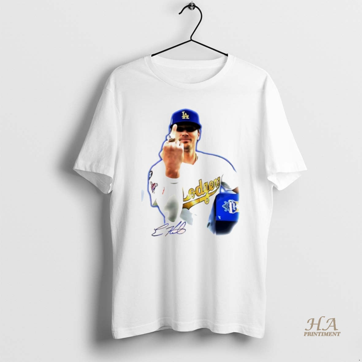 Official Kike Hernandez Ring Middle Finger Los Angeles Dodgers Signature Shirt Hoodie Sweatshirt | PurePodTees.com