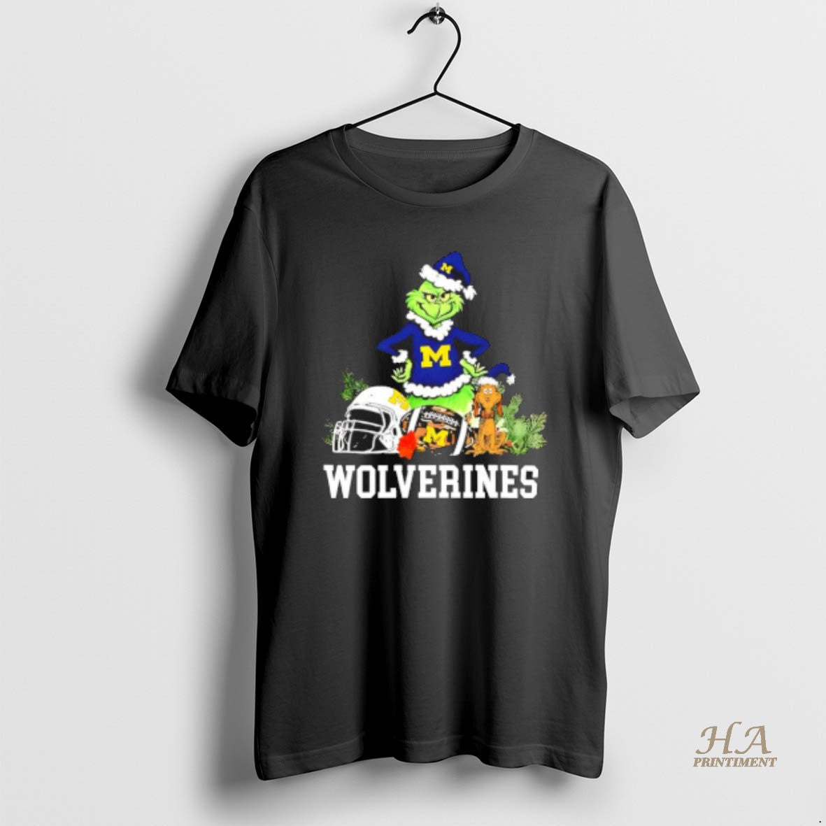 Official Michigan Wolverines The Grinch And Max Helmet Christmas 2025 Shirt Hoodie Sweatshirt | PurePodTees.com