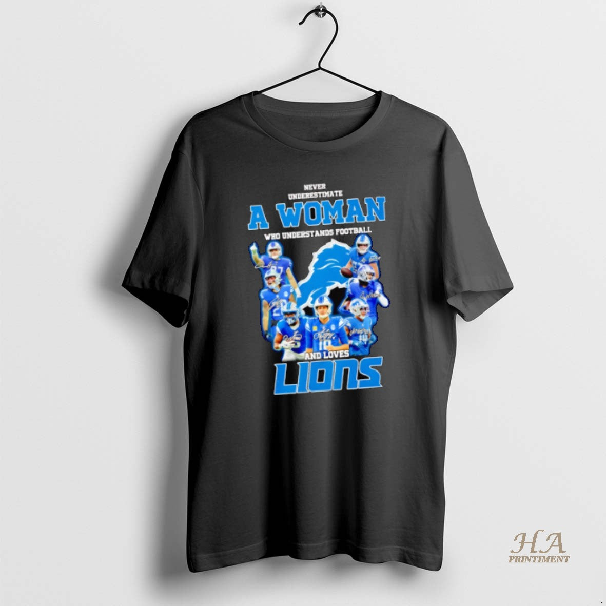 Official Never Underestimate A Woman Who Understands Football And Loves Detroit Lions Signatures Shirt Hoodie Sweatshirt