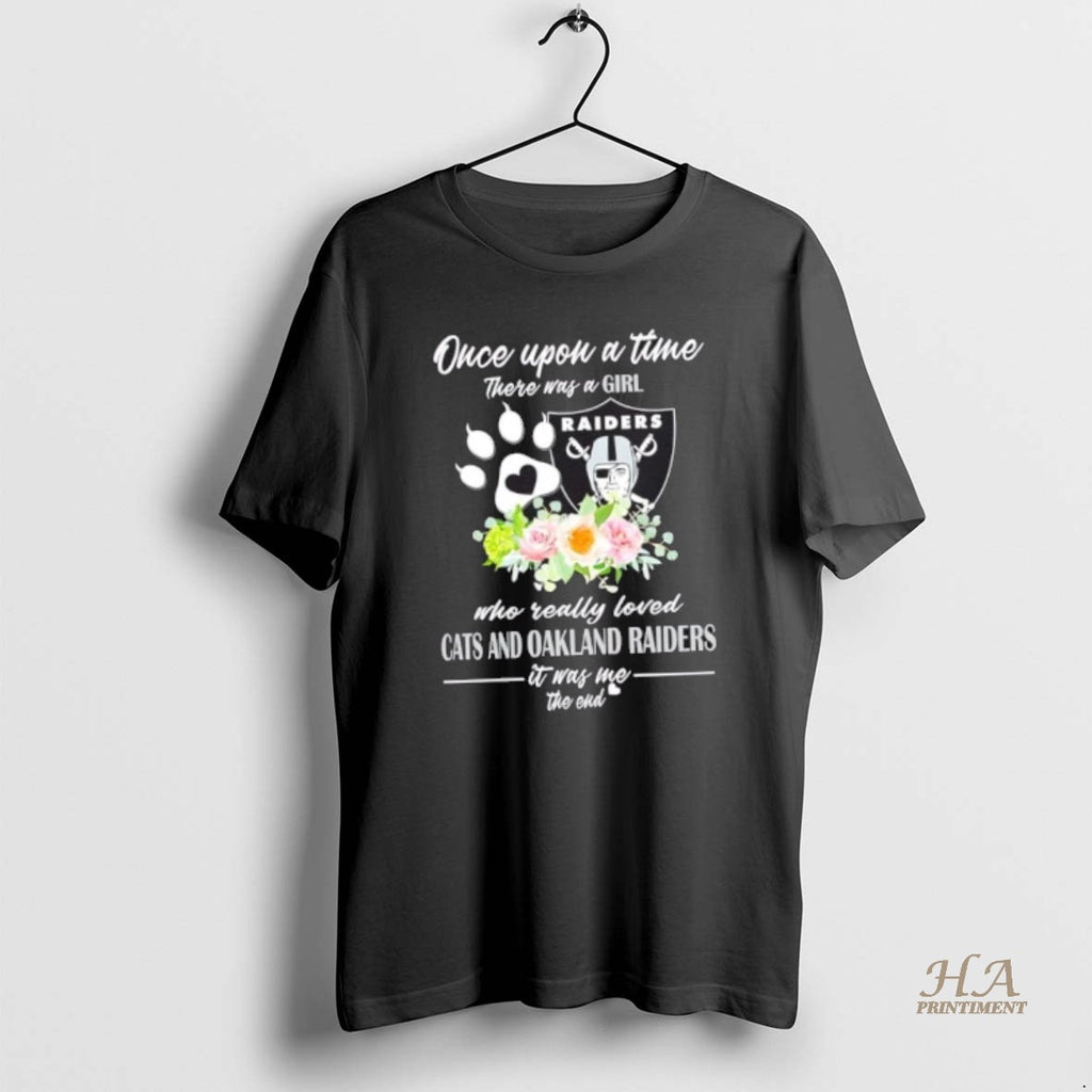 Official Once Upon A Time There Was A Girl Who Really Loved Cats And Las Shirt Hoodie Sweatshirt | PurePodTees.com