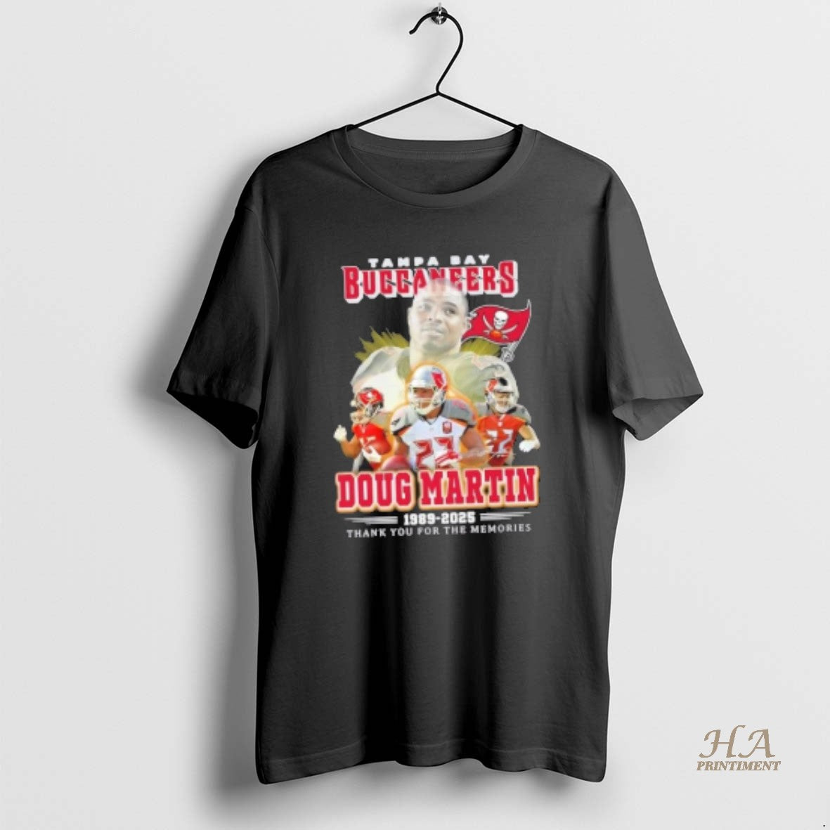 Official Tampa Bay Buccaneers Doug Martin 1989 2025 Thank You For The Memories Shirt Hoodie Sweatshirt | PurePodTees.com