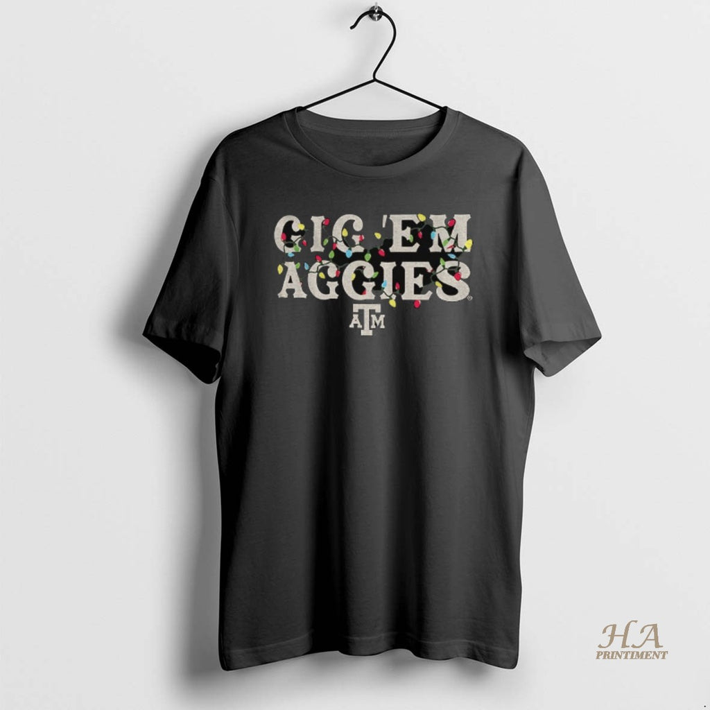Official Texas Am Aggie Gig Em Christmas Light Merry Christmas 2025 Shirt Hoodie Sweatshirt | PurePodTees.com