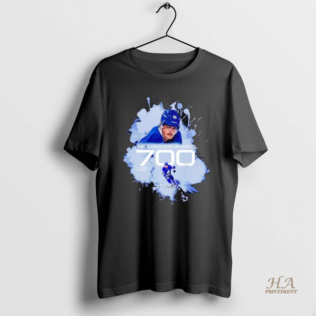 Official Toronto Maple Leafs William Nylander 700 Career Games Shirt Hoodie Sweatshirt | PurePodTees.com