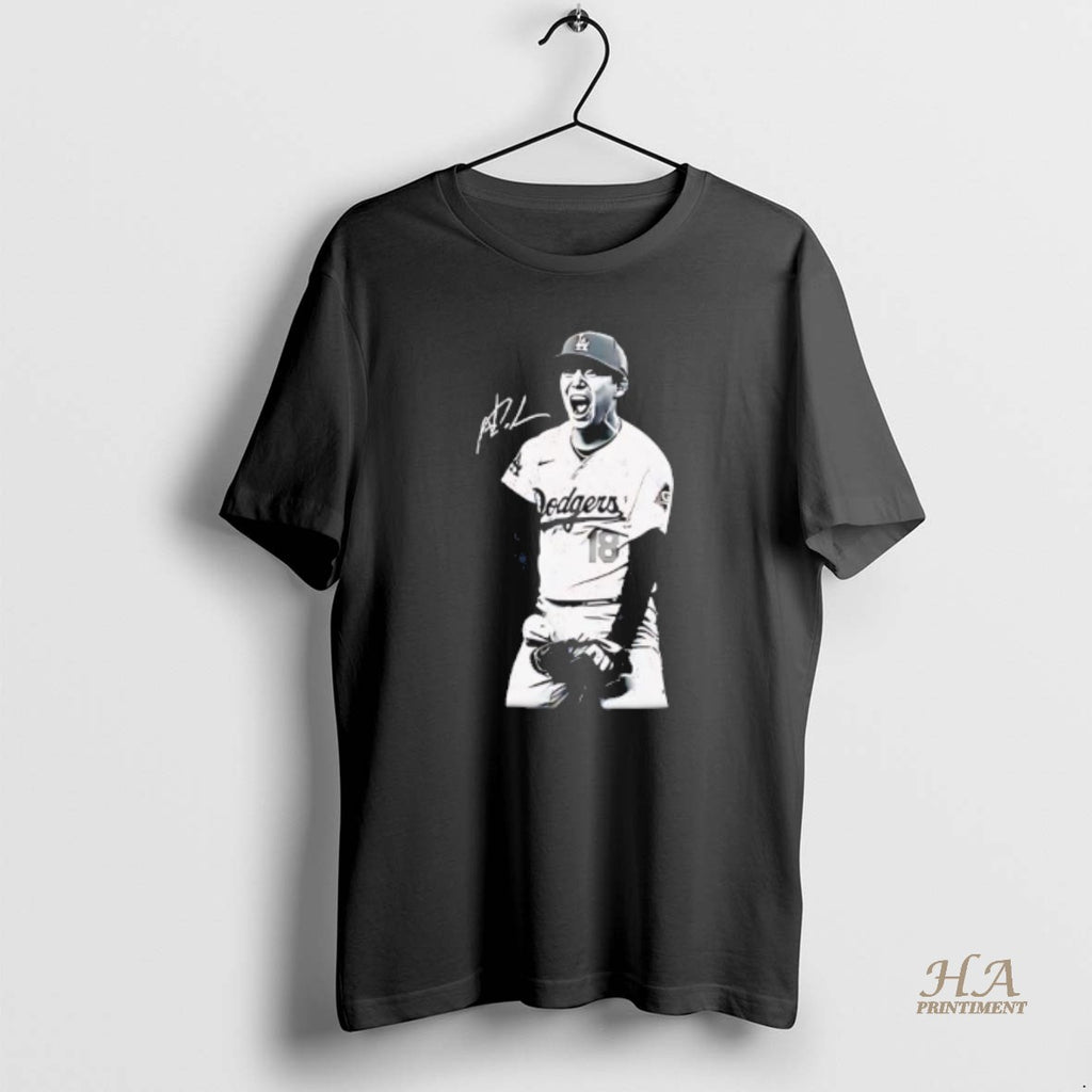 Official Yoshinobu Yamamoto Dodgers Retro Black Shirt Hoodie Sweatshirt | PurePodTees.com