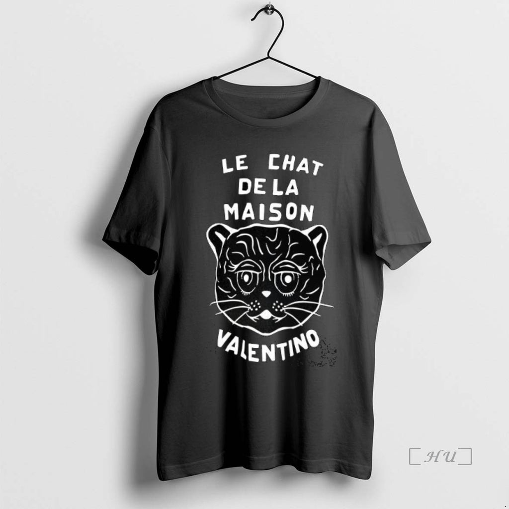 Officials Le Chat De La Maison Valentino Shirt Hoodie Sweatshirt | PurePodTees.com
