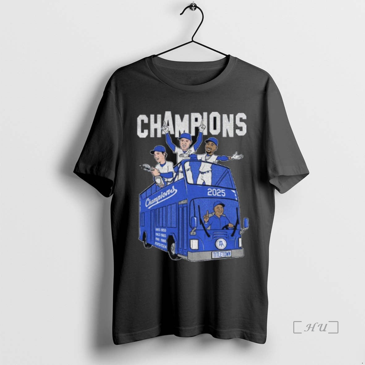 Officials Los Angeles Dodgers Baseball Champions Bus Ohtani And Dave Roberts Coach Shirt Hoodie Sweatshirt | PurePodTees.com