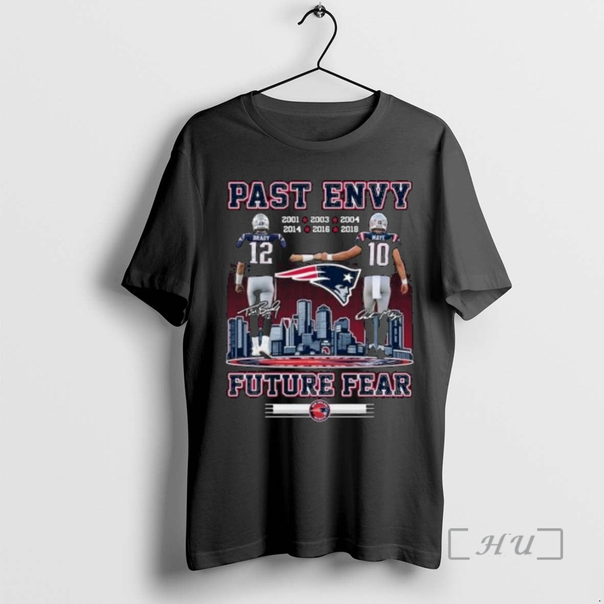 Officials Past Envy Future Fear Brady And Maye 2001 2018 Signatures Circle Black Premium Shirt Hoodie Sweatshirt