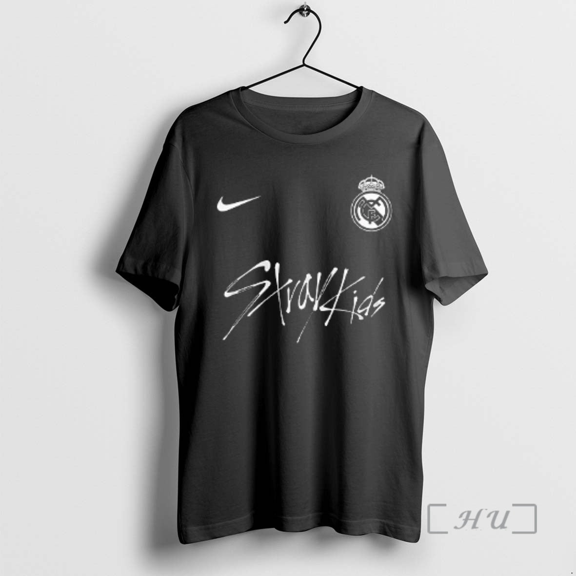 Officials Real Madrid Fc Stray Kids Show Signature Shirt Hoodie Sweatshirt | PurePodTees.com