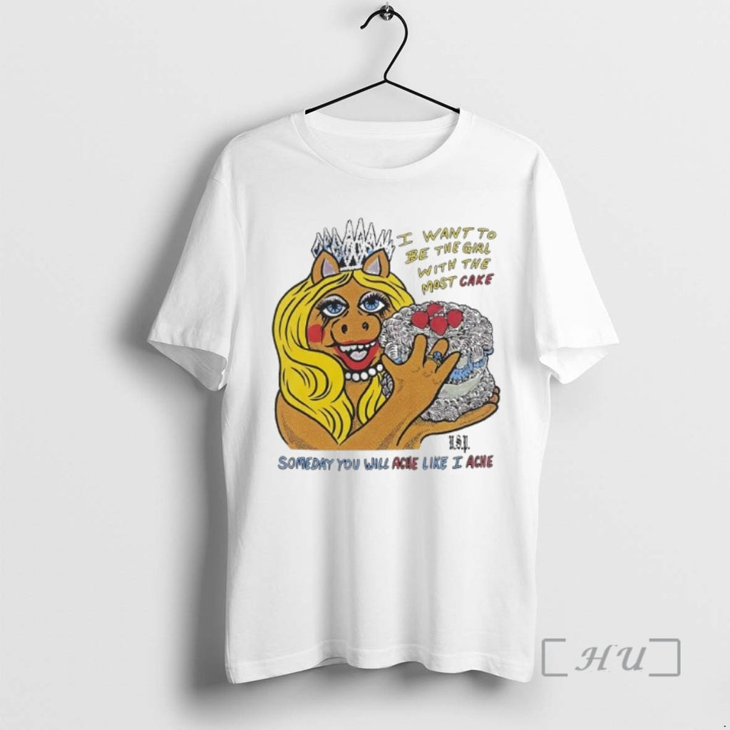 Officials The Muppets Miss Piggy I Am Everything I Want To Be The Girl With Shirt Hoodie Sweatshirt | PurePodTees.com
