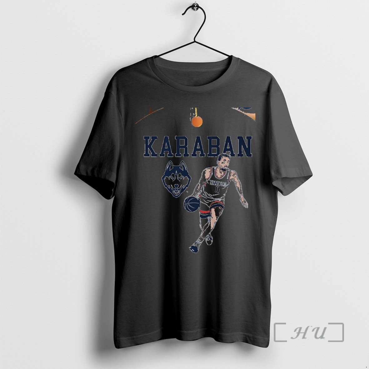 Officials Uconn Huskies Basketball Alex Karaban 11 Pose Circle Shirt Hoodie Sweatshirt | PurePodTees.com