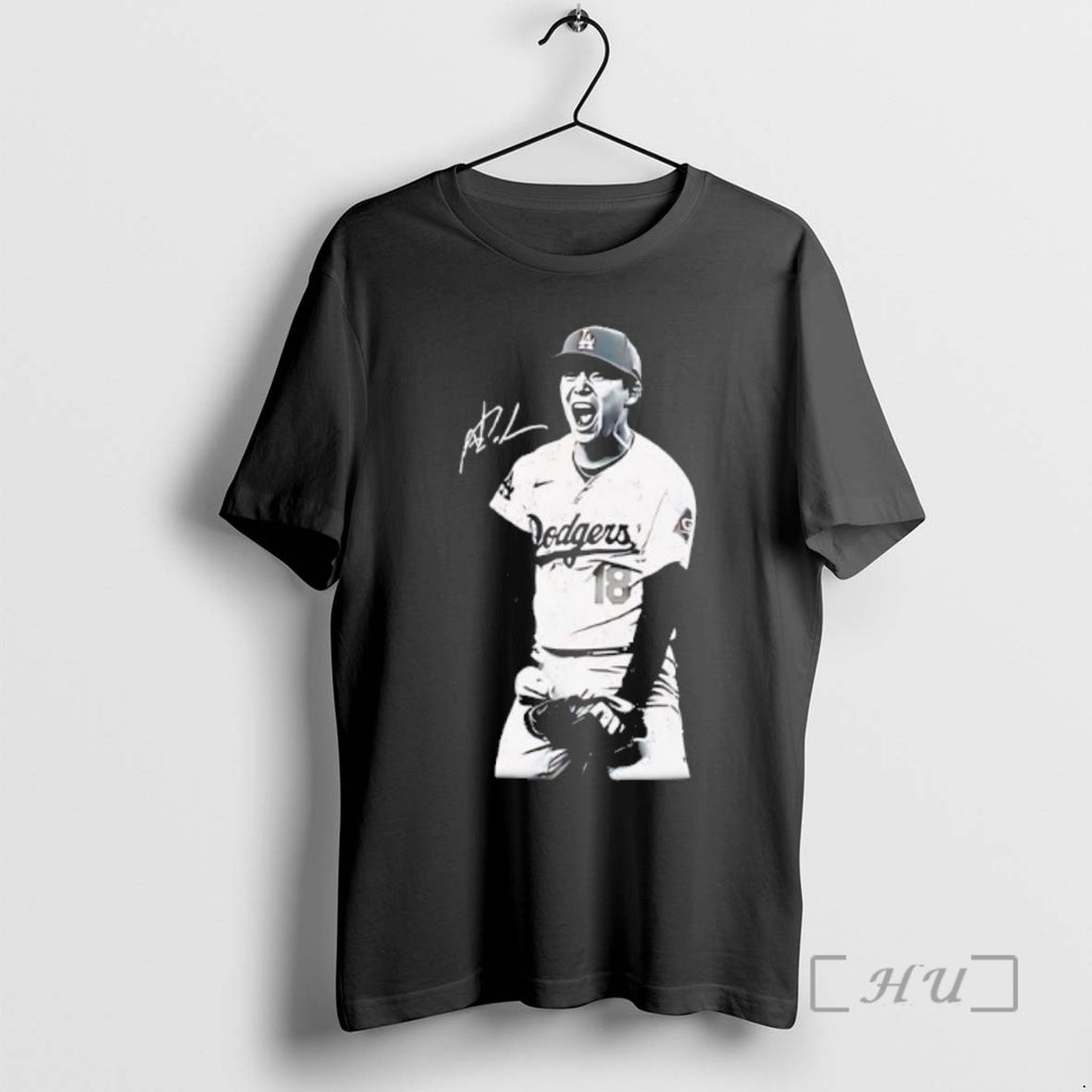 Officials Yoshinobu Yamamoto Dodgers Retro Black Shirt Hoodie Sweatshirt | PurePodTees.com