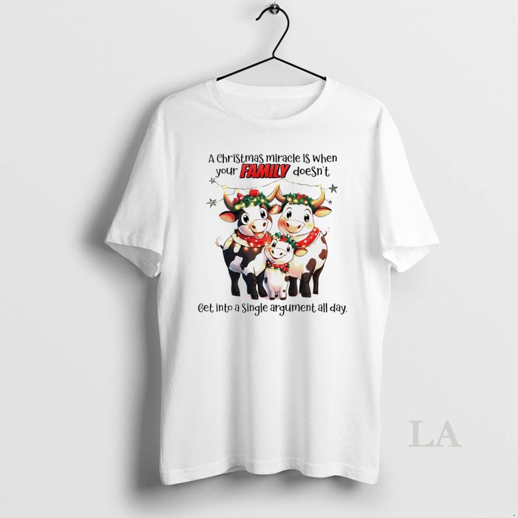 Original A Christmas Miracle Is When Your Family Doesnt Get Into A Single Argument All Shirt Hoodie Sweatshirt