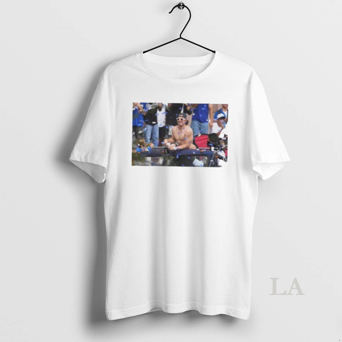 Original Dodgers Kike Hernandez Bare Ass Hanging Out During The Parade Shirt Hoodie Sweatshirt | PurePodTees.com