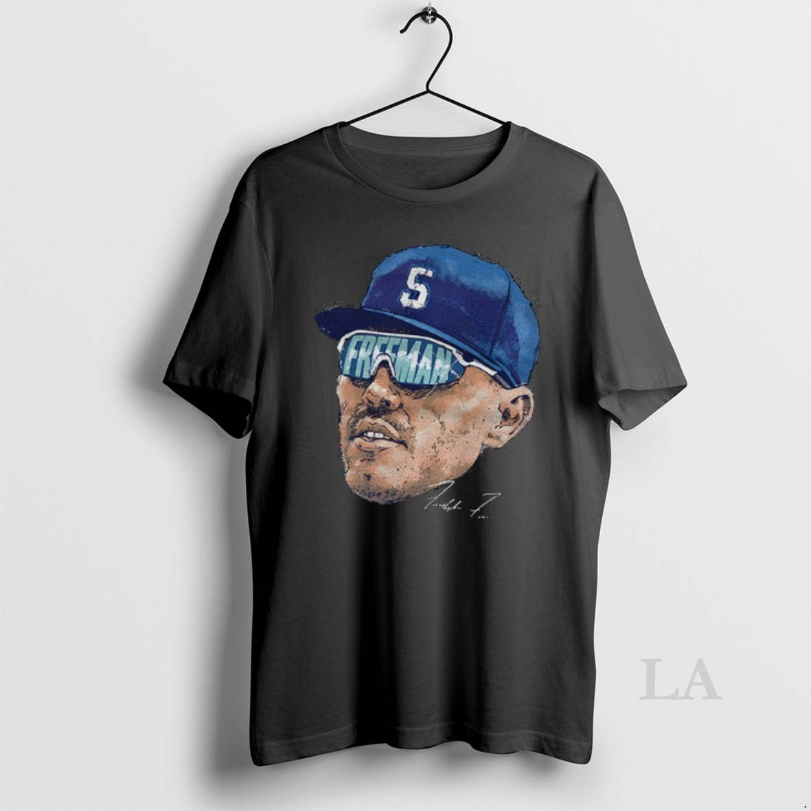 Original Freddie Freeman Big Face Los Angeles Dodgers Mlb Baseball World Series 2025 Signature Shirt Hoodie Sweatshirt