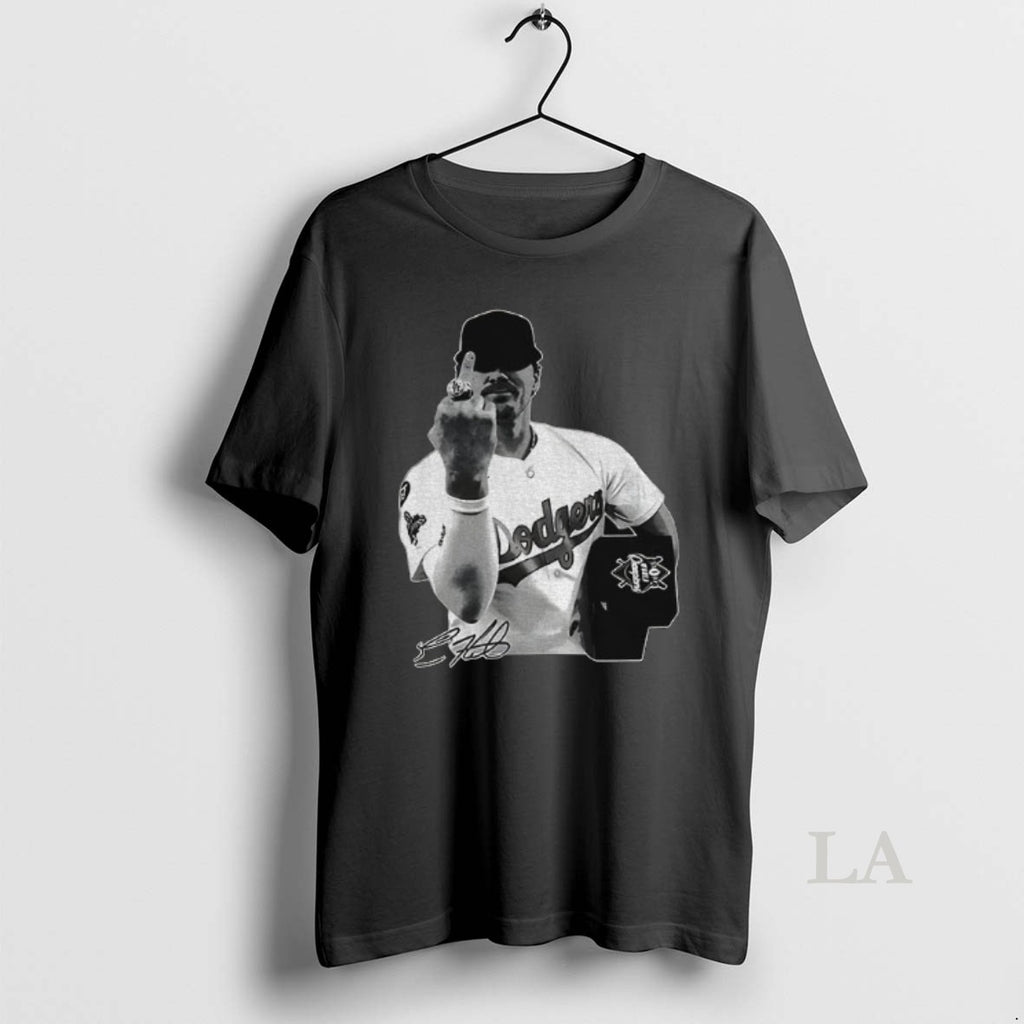 Original Kike Hernandez Middle Finger Ring Celebration Los Angeles Dodgers Mlb World Series Signature Shirt Hoodie Sweatshirt