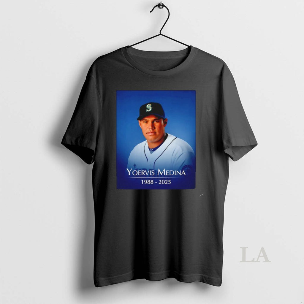Original Mariners Pitcher Yoervis Medina 1988 2025 Shirt Hoodie Sweatshirt | PurePodTees.com