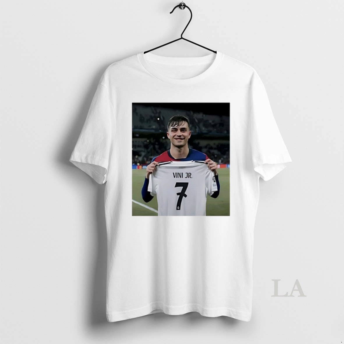 Original Pedri Pulling Vinicius Junior 7 Shirt Hoodie Sweatshirt | PurePodTees.com