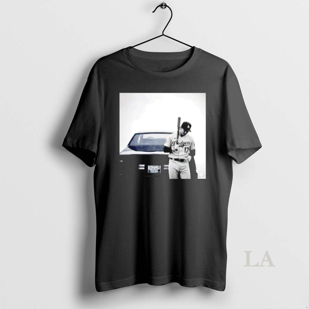 Original Shohei Ohtani Los Angeles Dodgers Player Standing Vintage Car Photograph Shirt Hoodie Sweatshirt | PurePodTees.com