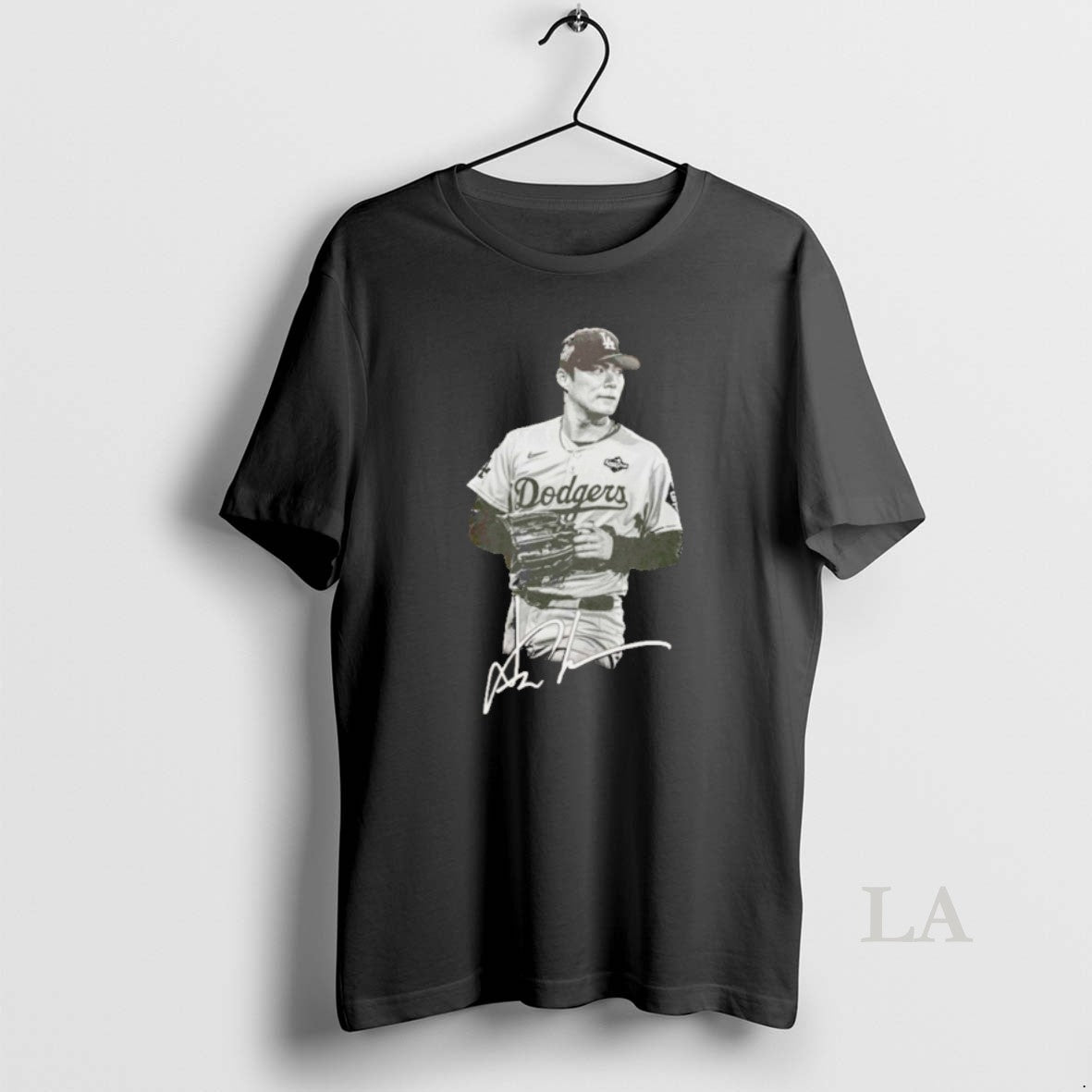 Original Yoshinobu Yamamoto Los Angeles Dodgers Mlb World Series Champions 2025 Signature Vintage Shirt Hoodie Sweatshirt