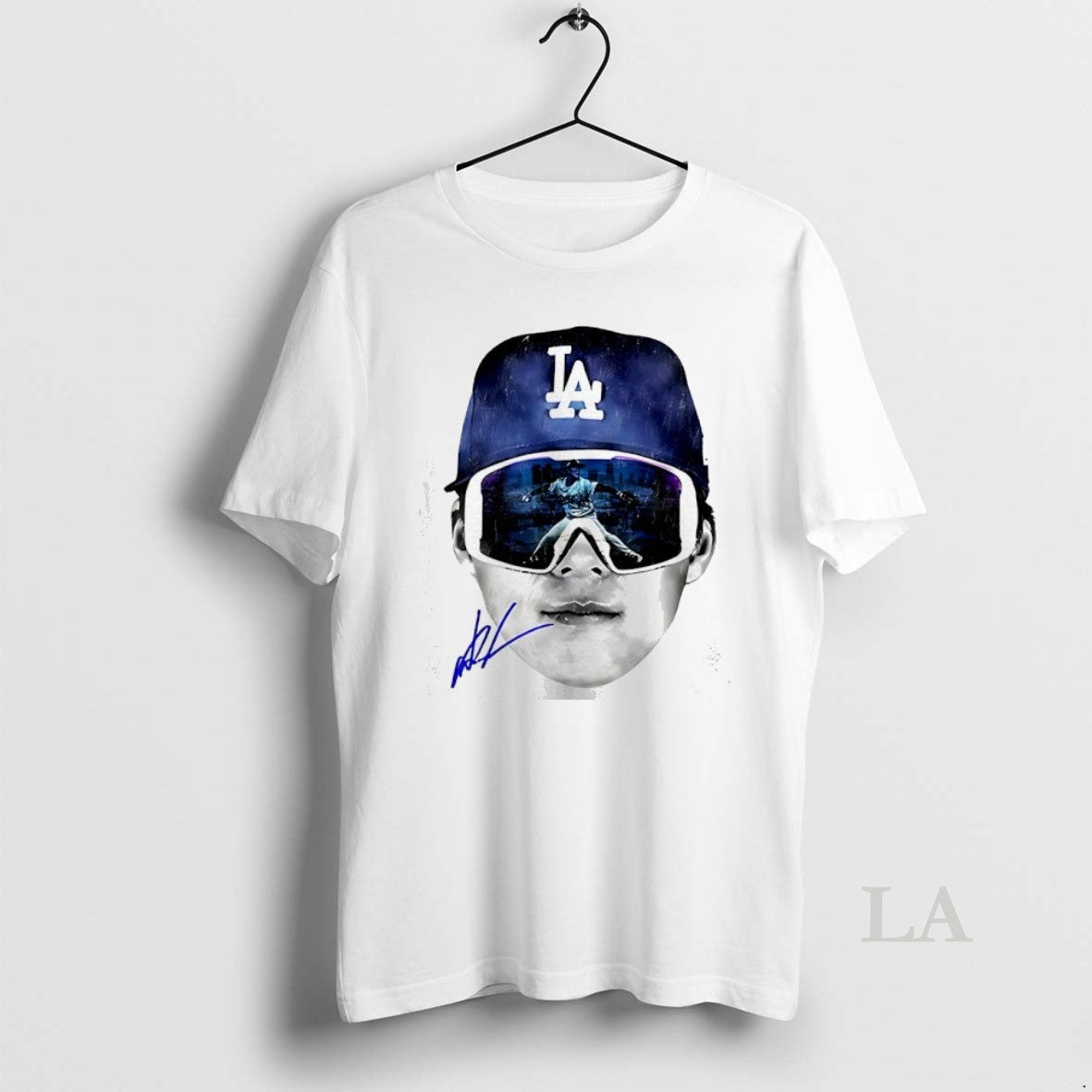 Original Yoshinobu Yamamoto Big Face 2025 World Series Champions Signature Shirt Hoodie Sweatshirt | PurePodTees.com