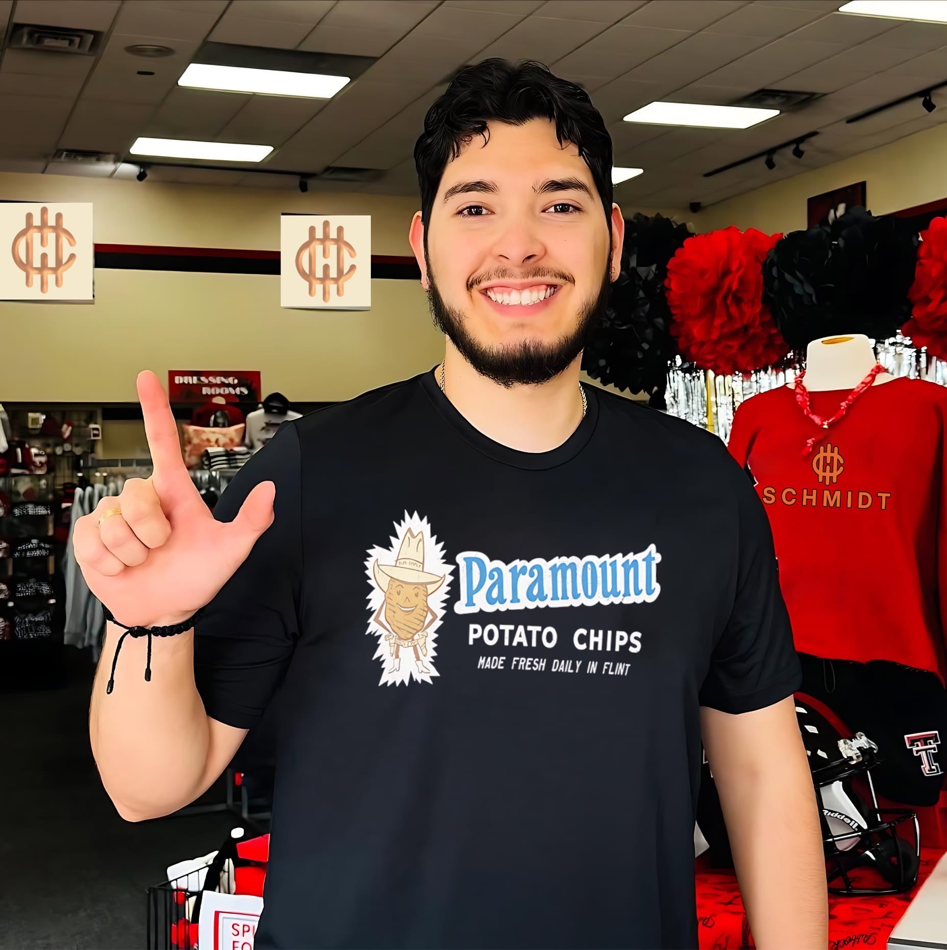 Paramount potato chips made fresh daily in Flint shirt