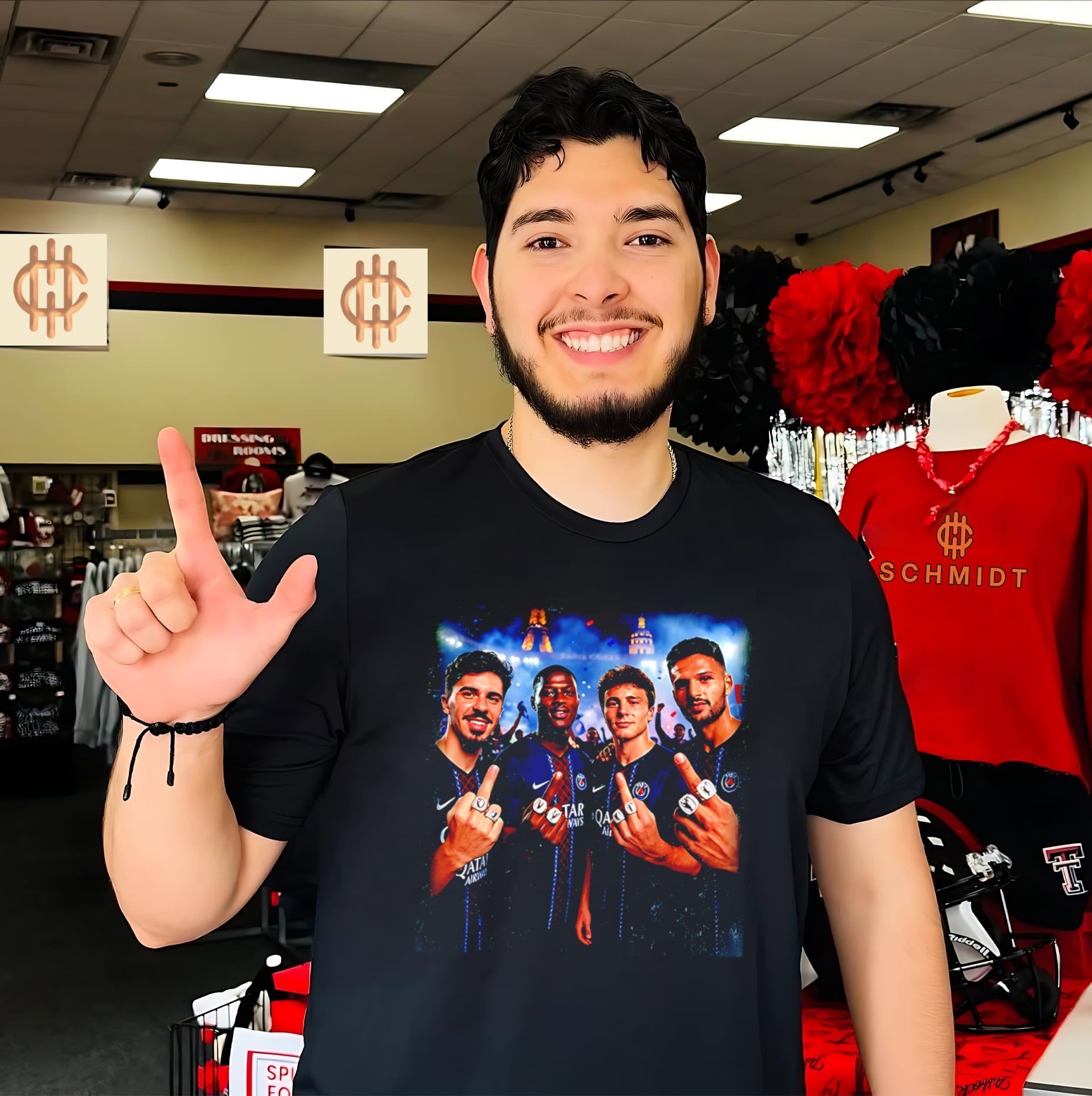 Paris Saint-Germain team member middle finger shirt