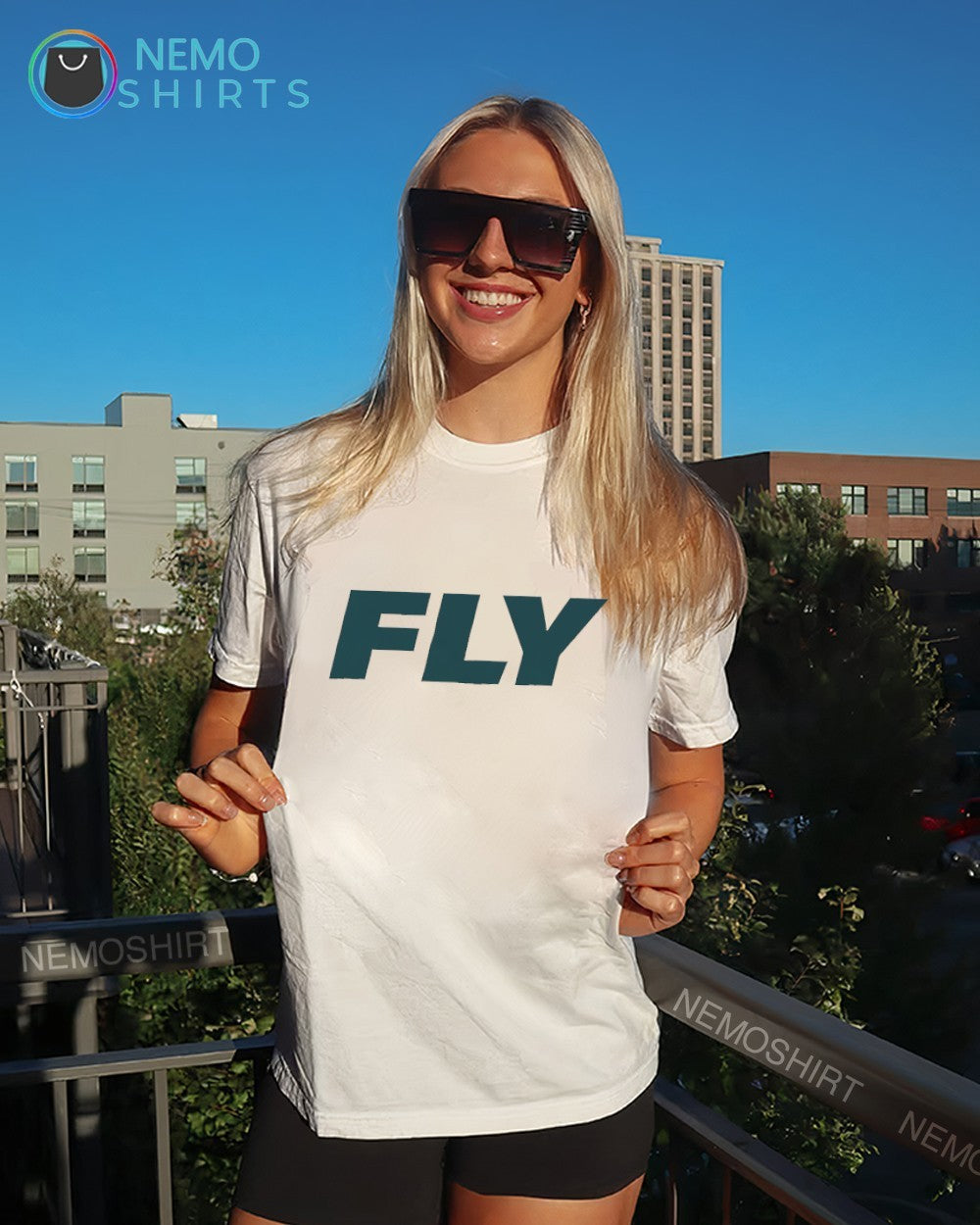 Philadelphia Eagles fly graphic shirt