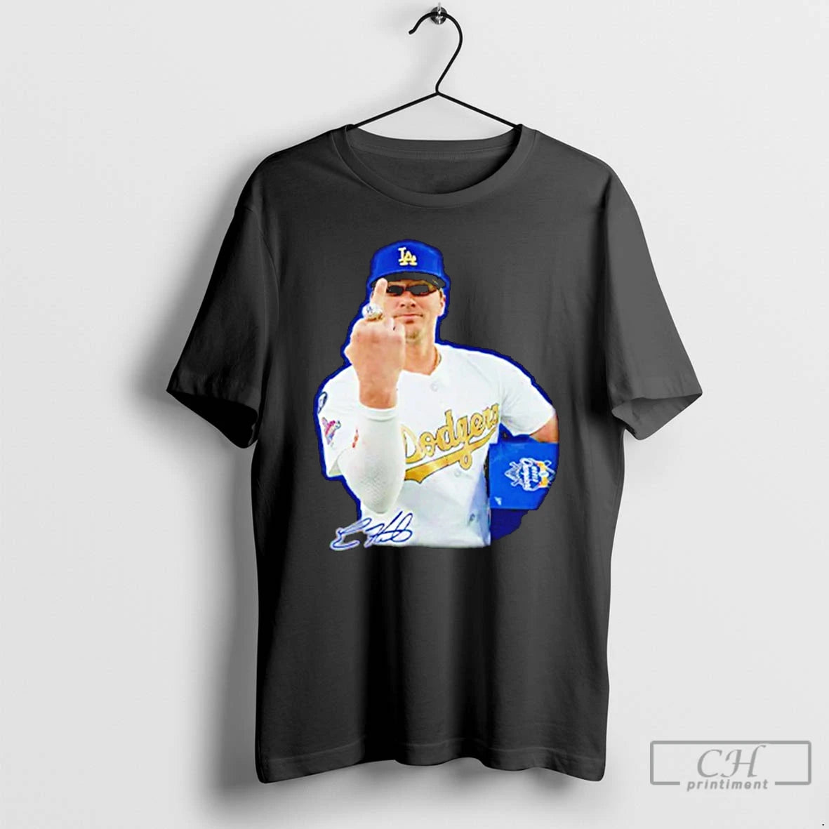 Premium Kike Hernandez Los Angeles Dodgers Middle Finger T Shirts Hoodie Sweatshirt | PurePodTees.com